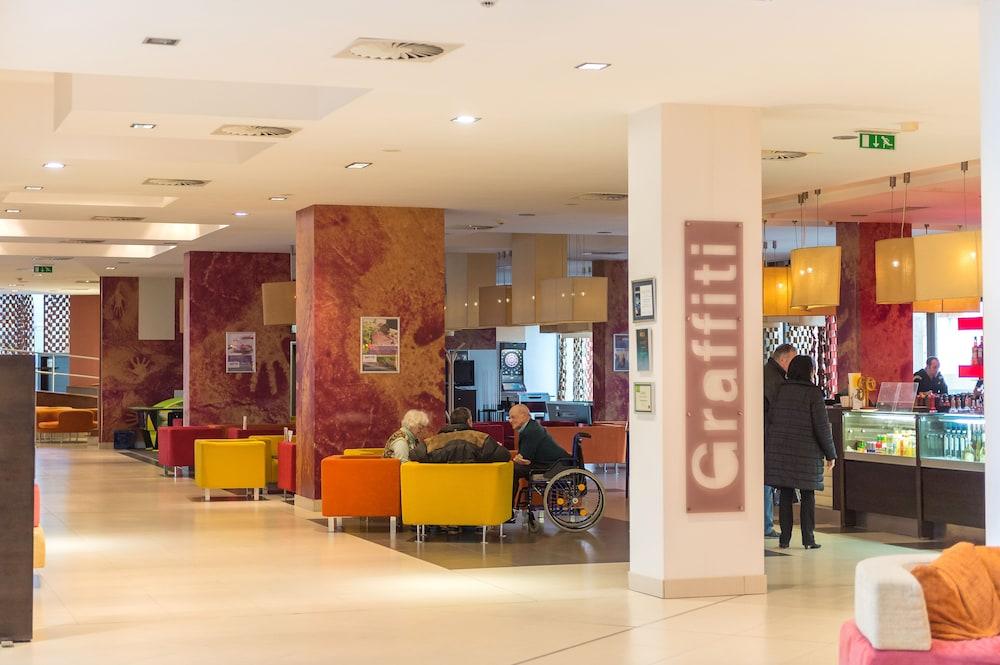 Park Inn By Radisson Sarvar Resort & Spa Exterior foto