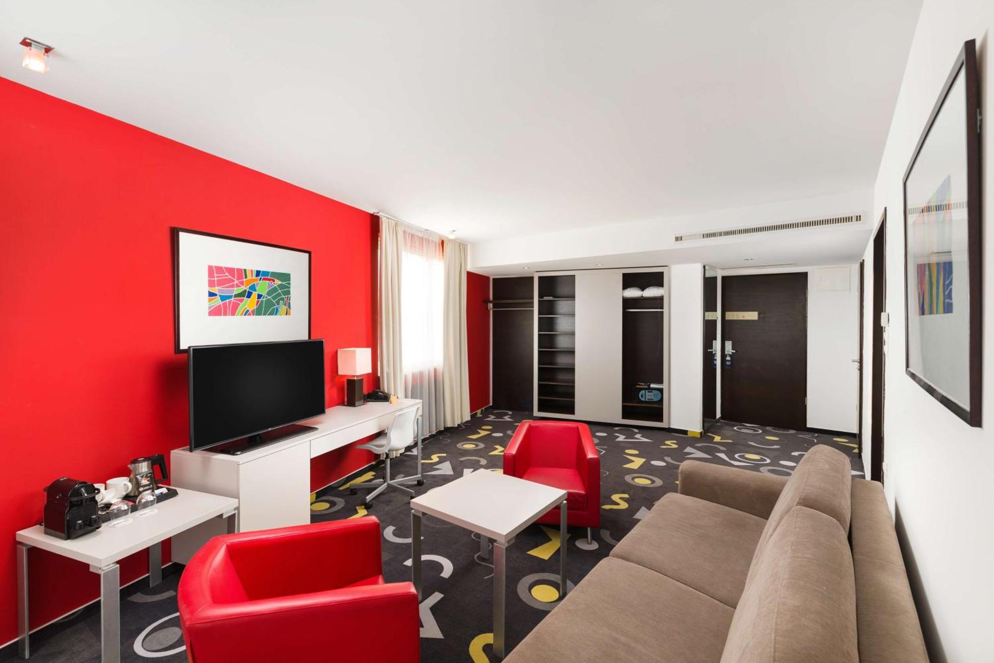 Park Inn By Radisson Sarvar Resort & Spa Exterior foto