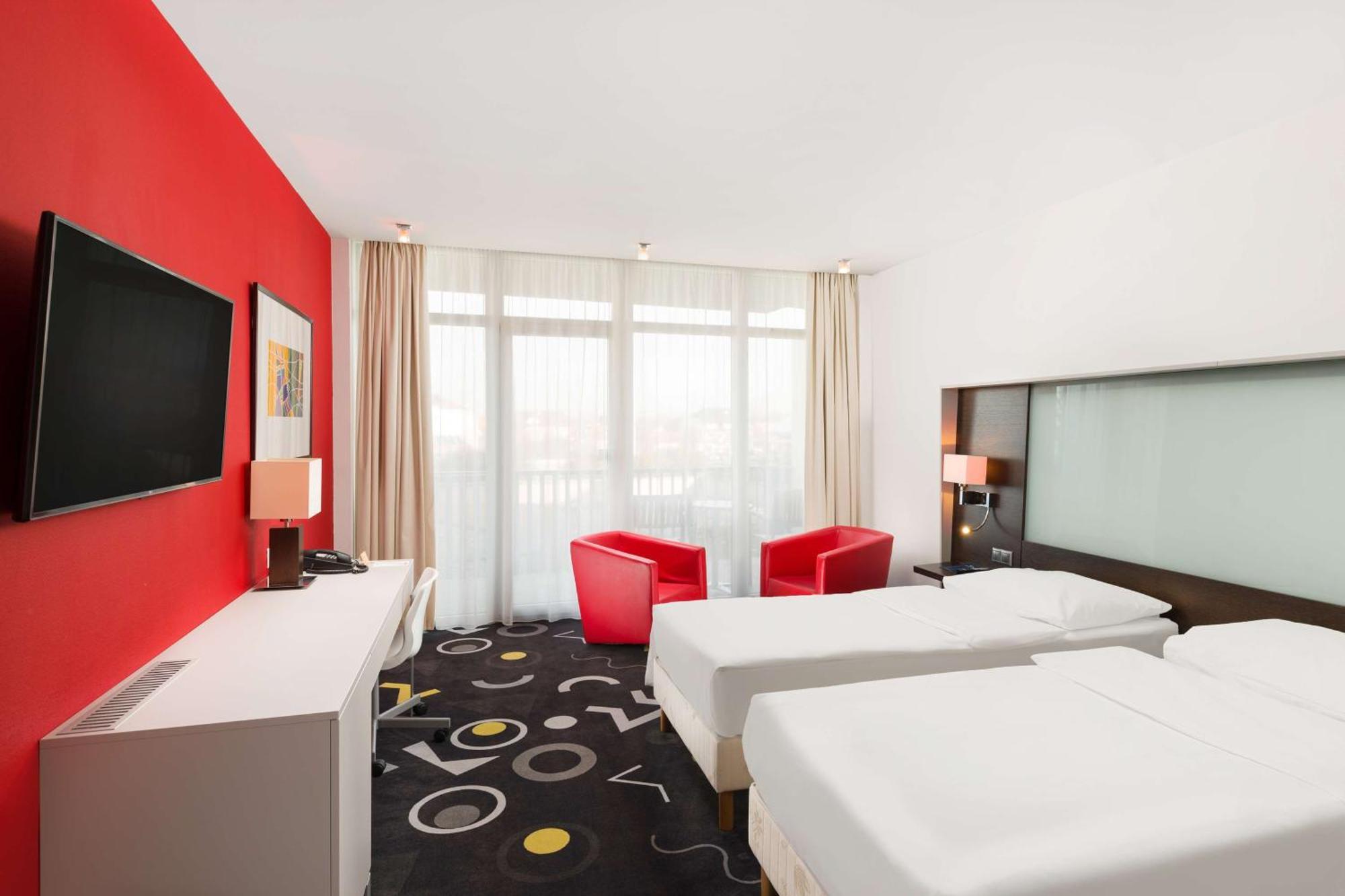 Park Inn By Radisson Sarvar Resort & Spa Exterior foto