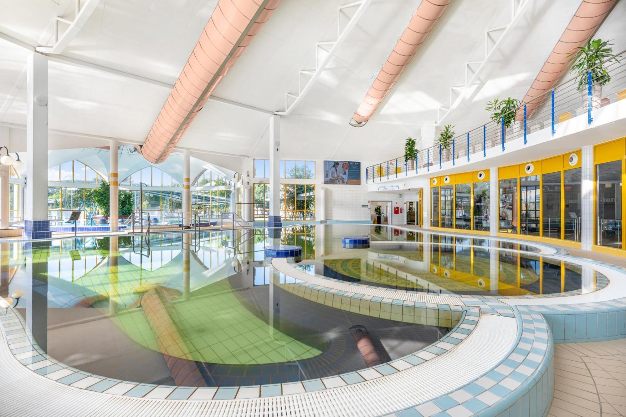 Park Inn By Radisson Sarvar Resort & Spa Exterior foto